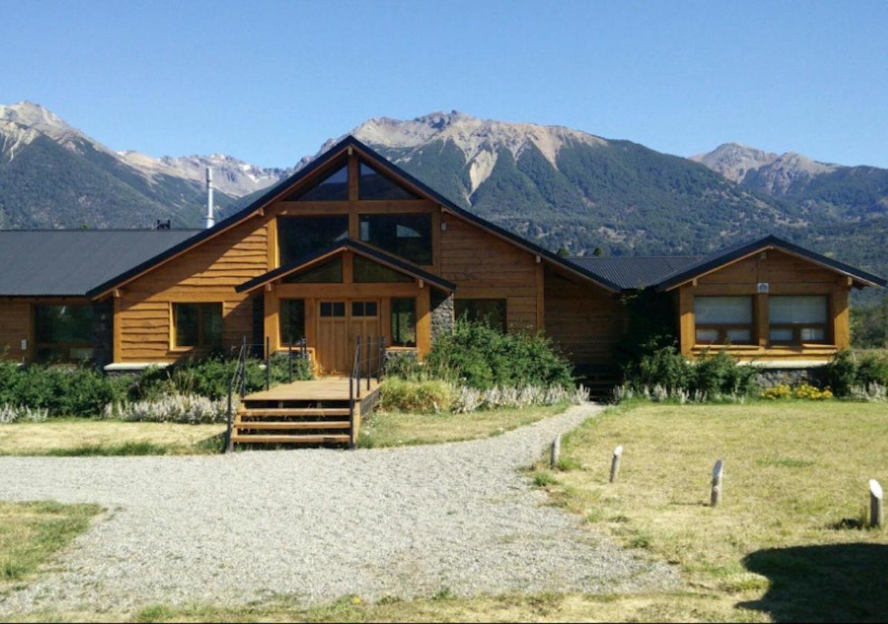 Hosteria Ruca Kitai Вилья-Лаго-Ривадавия Экстерьер фото